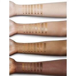 Charlotte's Beautiful Skin Foundation - Base de maquillaje