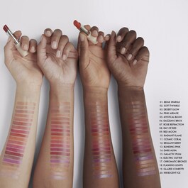 ABOUT THAT SHINE - Lápiz de labios brillo natural