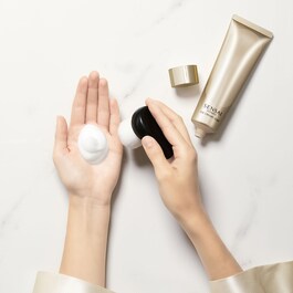 Sensai Ultimate - The Creamy Soap
