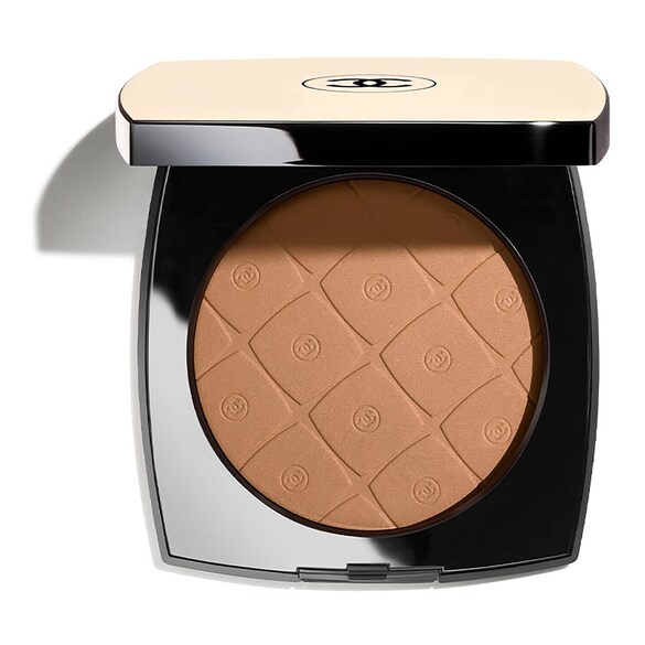 Les beiges maxi poudre belle mine ensoleillée - Polvos efecto radiante, CHANEL