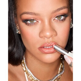 Slip shine Sheer Shiny Lipstick - Barra de labios 