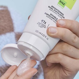Radiance Double Exfoliant - exfolia + luminosidad