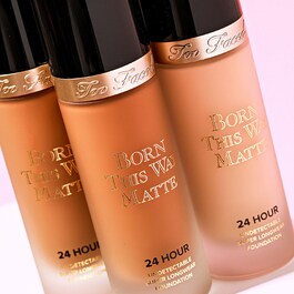 Born This Way Matte - Base de maquillaje de larga duración 24 horas