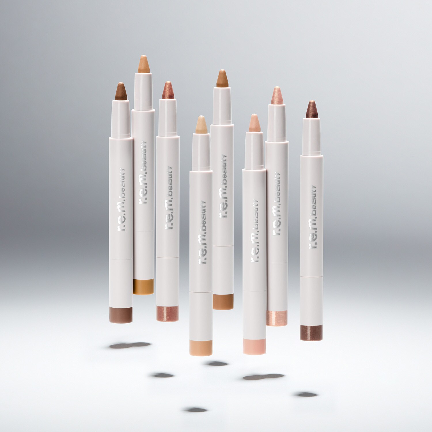 Midnight Shadows Stick para los ojos multiusos de Rem Beauty ≡ SEPHORA