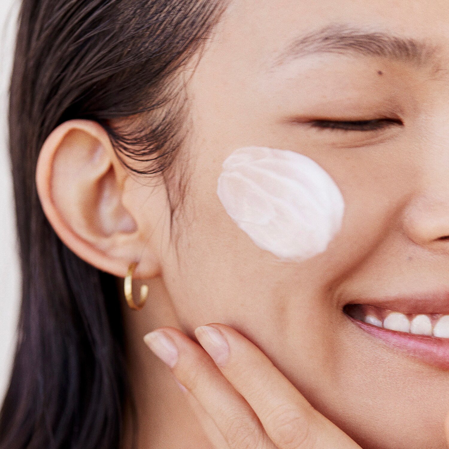 Lotus Face Cream Crema de día antiarrugas con loto de FRESH ≡ SEPHORA