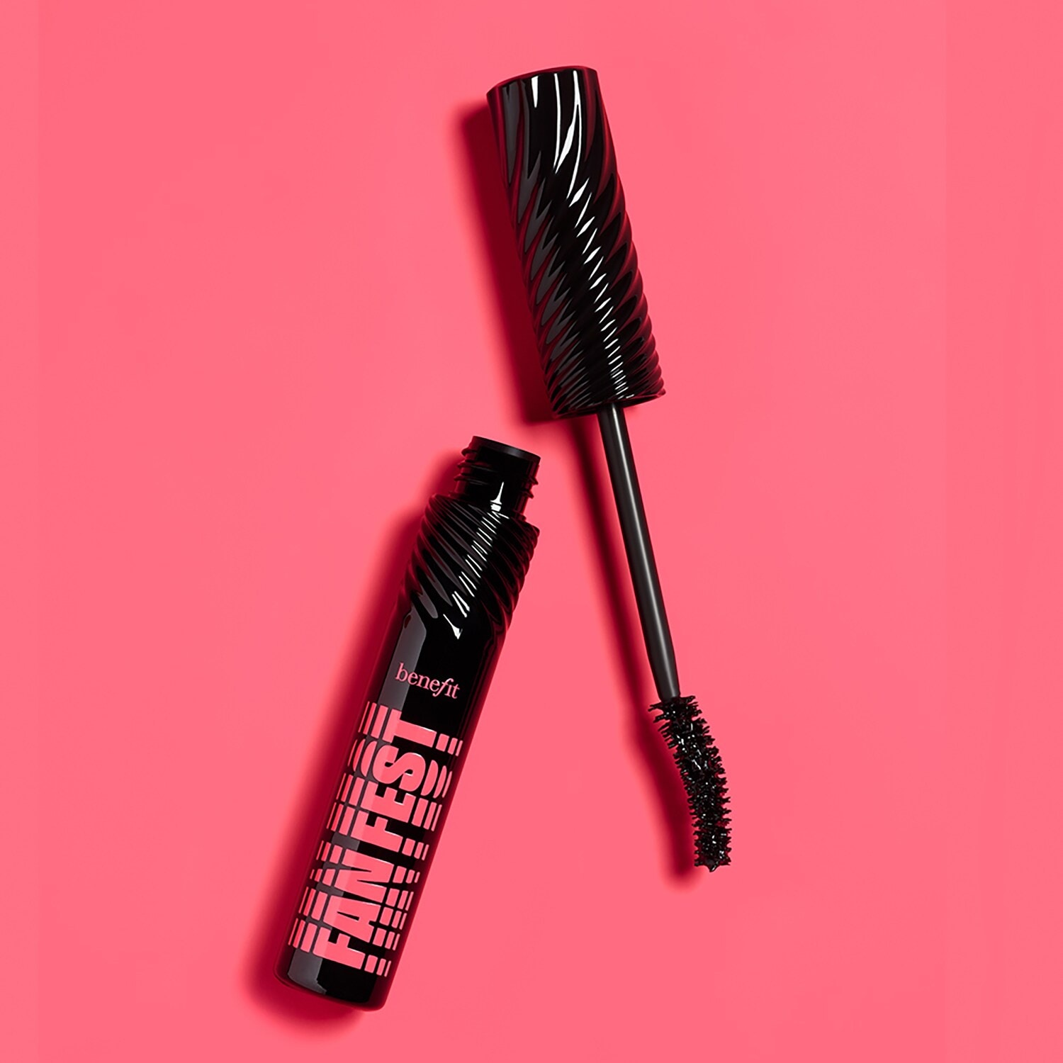 Fan Fest Máscara de Pestañas Volumen y Amplitud de Benefit Cosmetics